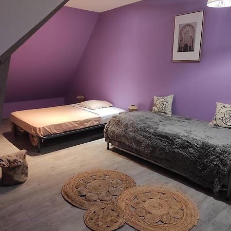 Agreable Et Spacieuse Chambre Familiale Sansac-de-Marmiesse Kültér fotó