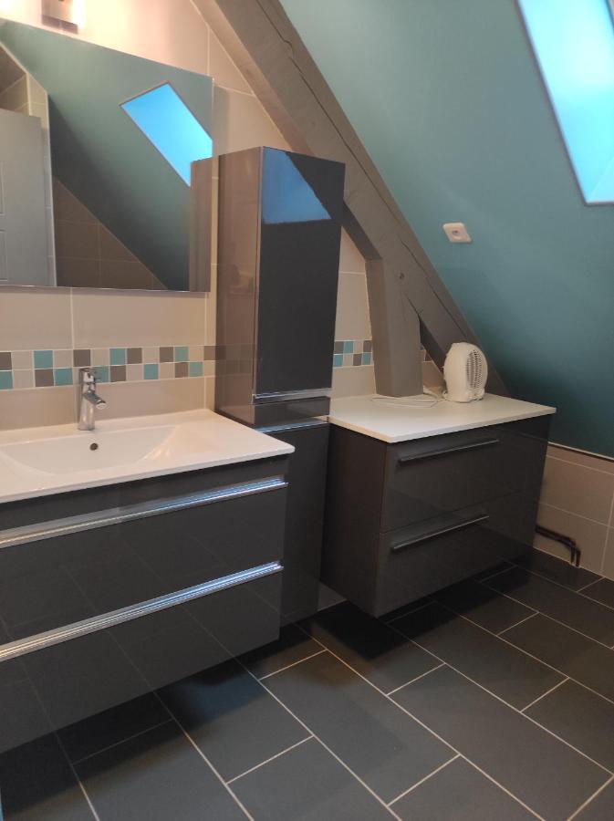 Agreable Et Spacieuse Chambre Familiale Sansac-de-Marmiesse Kültér fotó